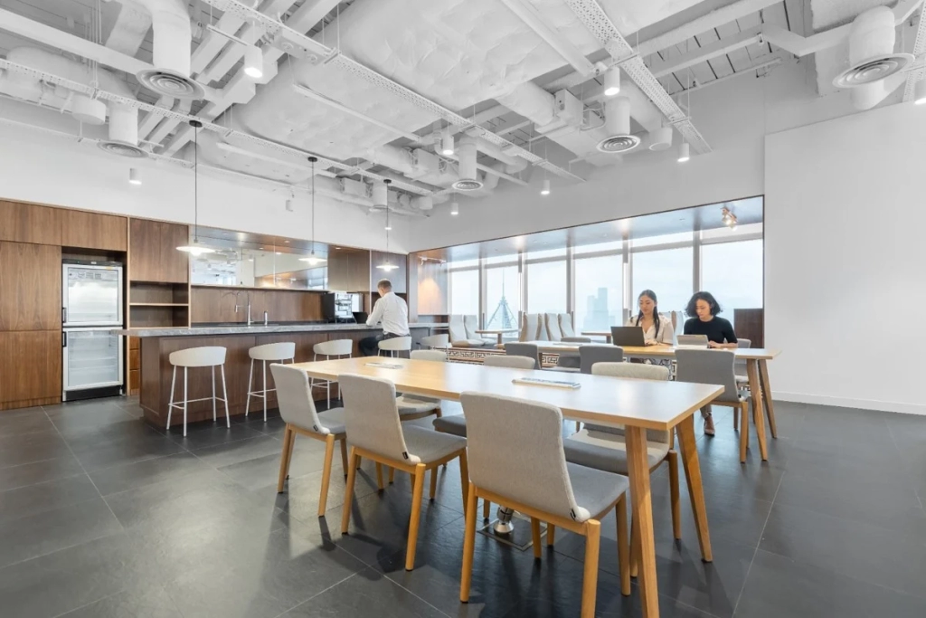 IWG Regus Spaces Signature Co-working in Hong Kong